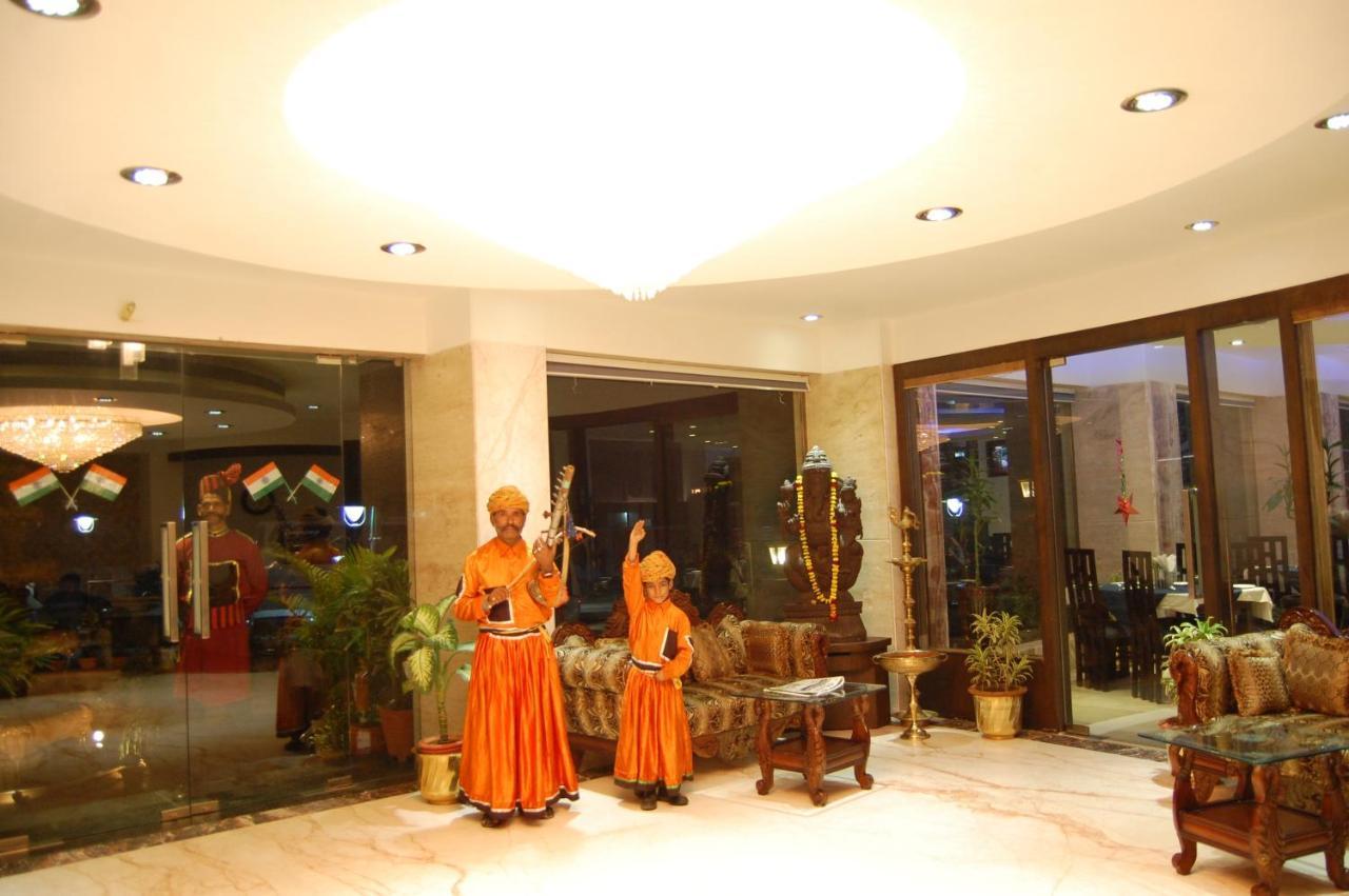 Hotel Taj Resorts Agra  Exterior photo